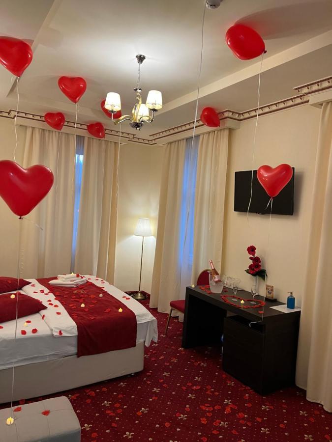 Top Royal Central Brasov Luaran gambar