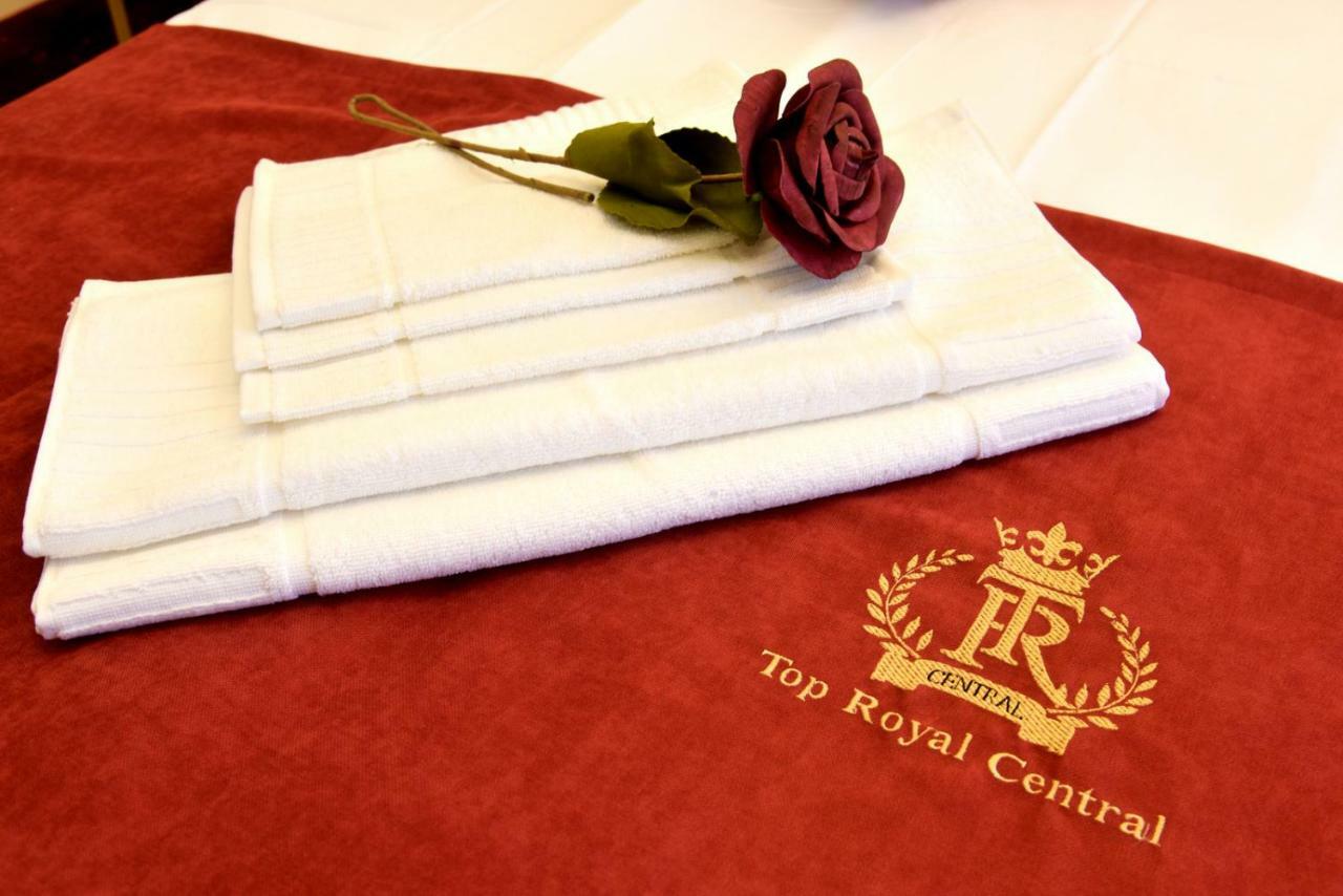 Top Royal Central Brasov Luaran gambar